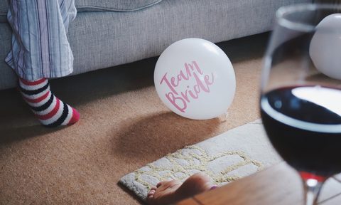 the best bachelorette party decorations