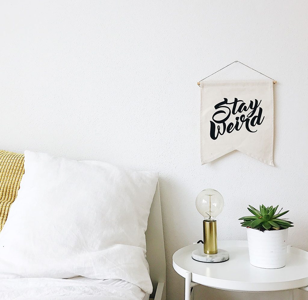 bedside table decoration