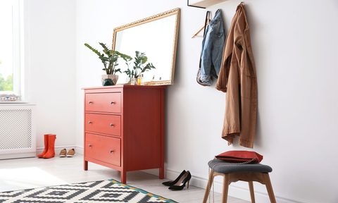 Entryway dresser