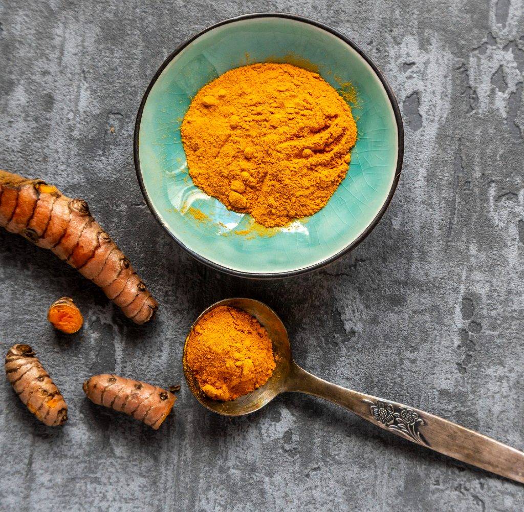 turmeric root and ground turmeric