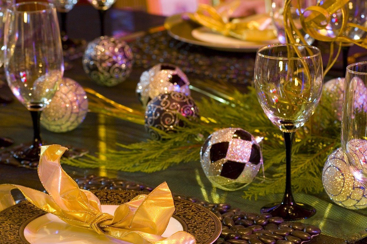 Pastel colored bulbs used for table decoration