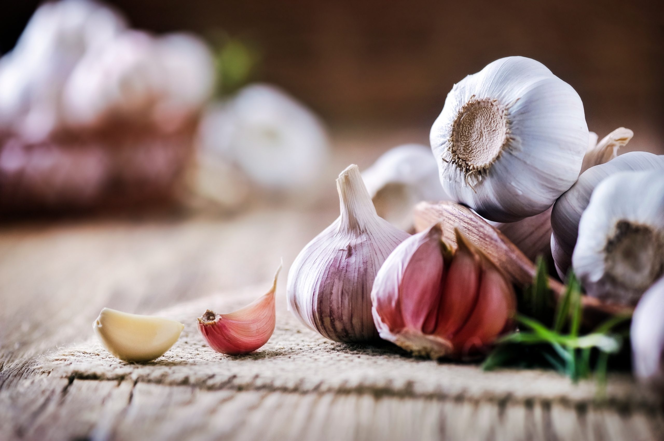 garlic on table and small cutting board