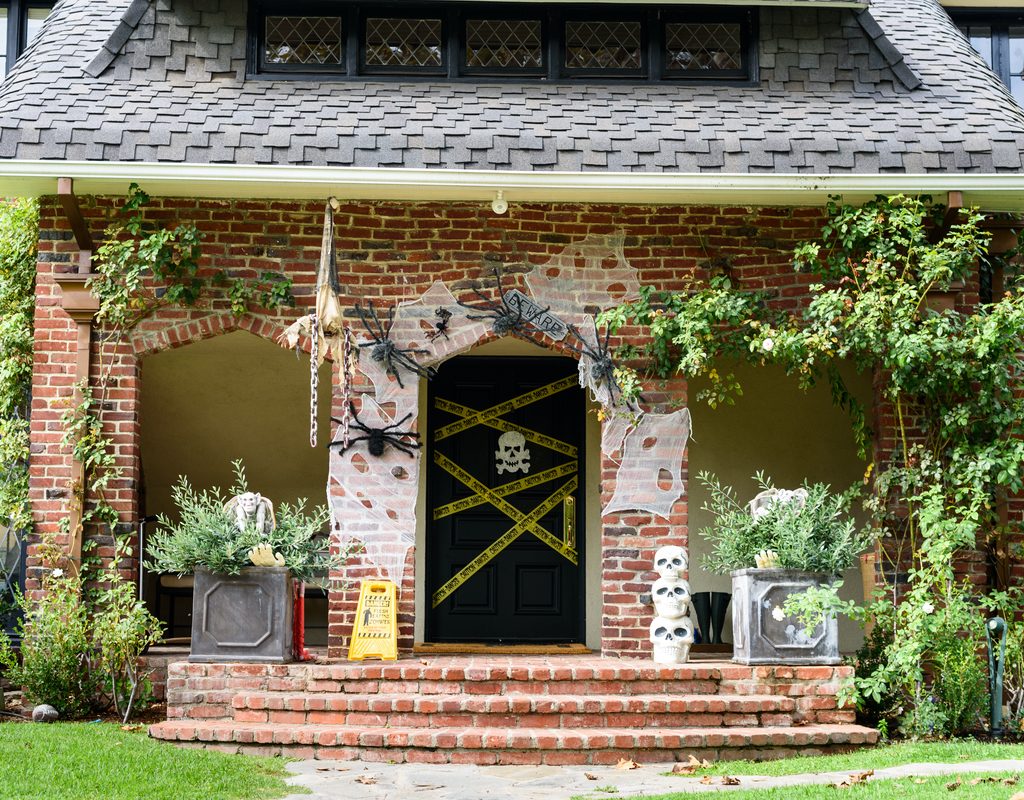 halloween front door and porch display