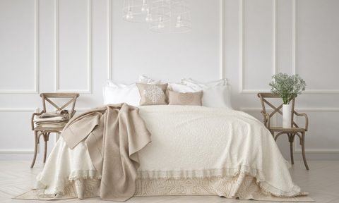 traditional bedroom