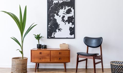 vintage midcentury room