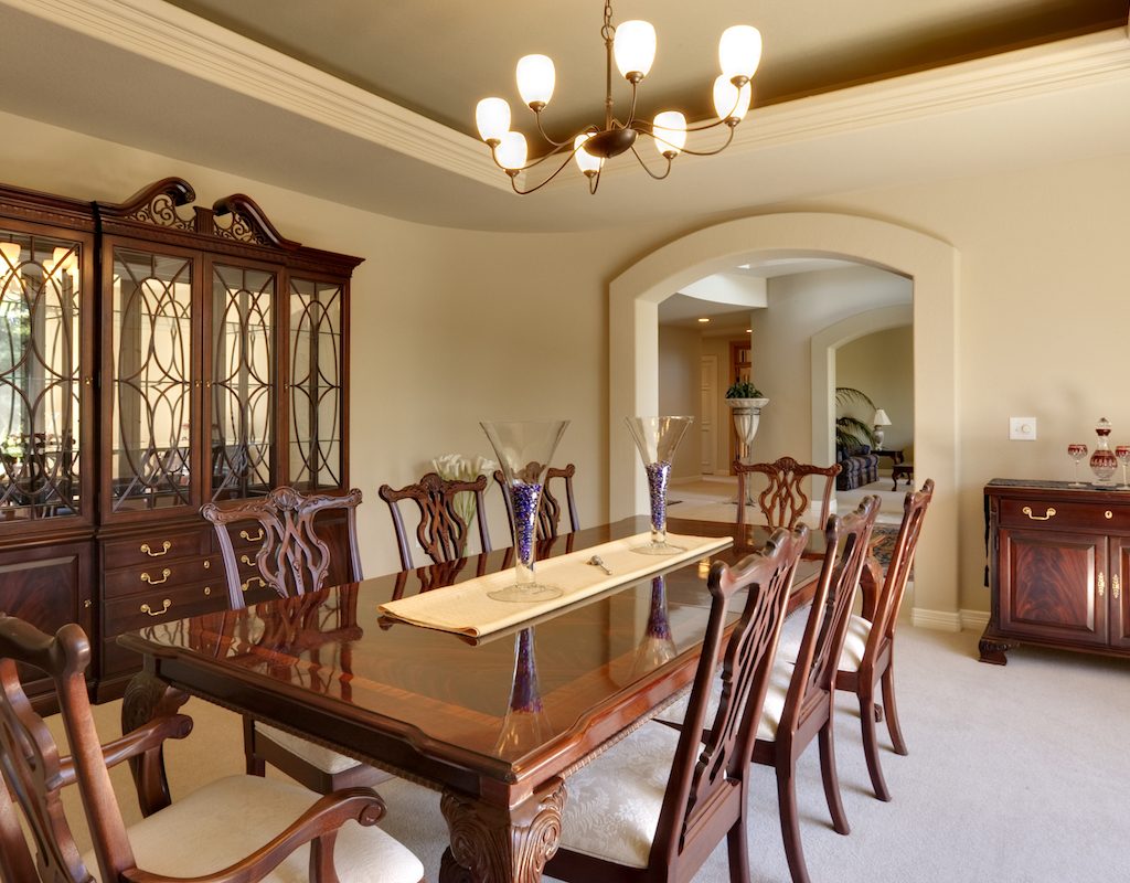 Traditional dining room furniture