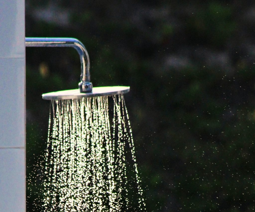 rain shower shower head