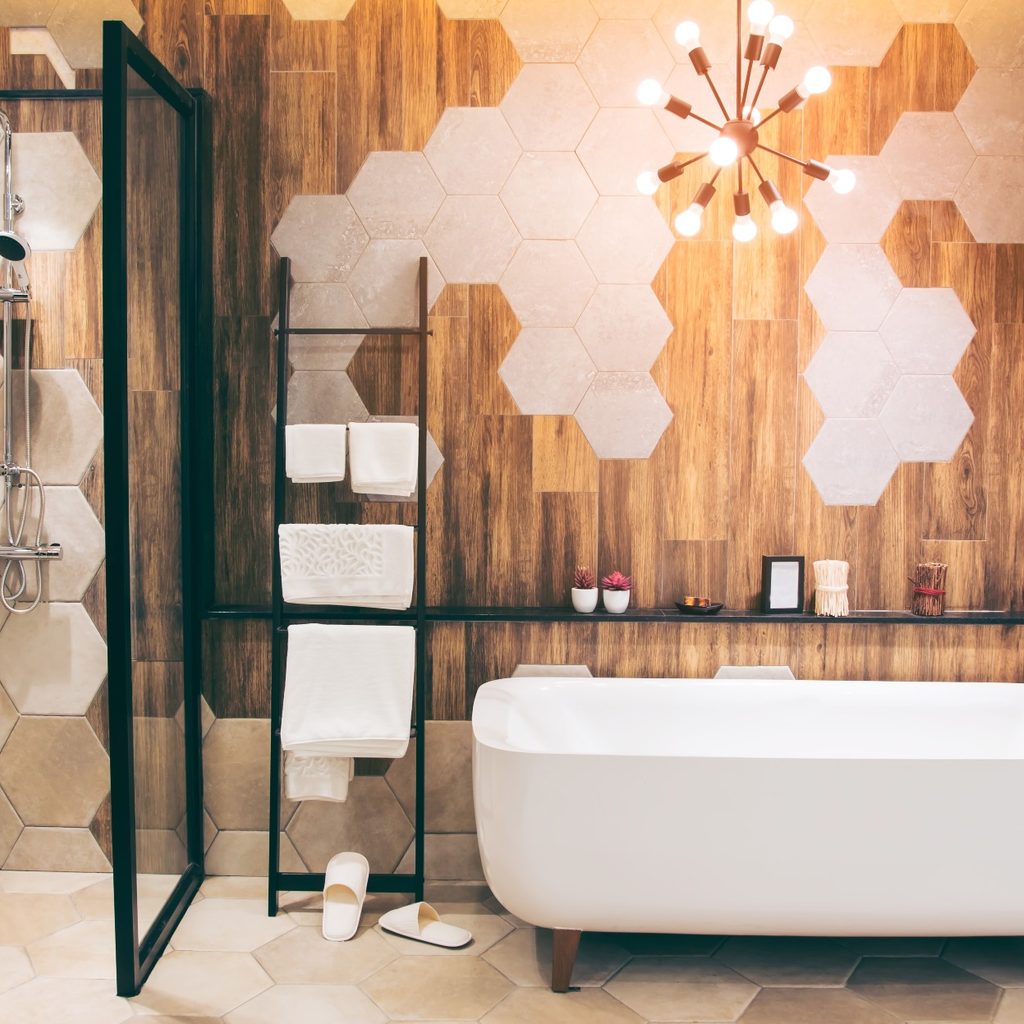 clawfoot inspired tub