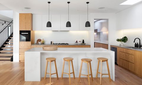 white clean kitchen
