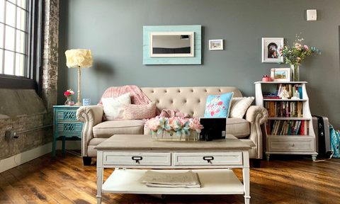 living-room-beige-couch-pink-accents