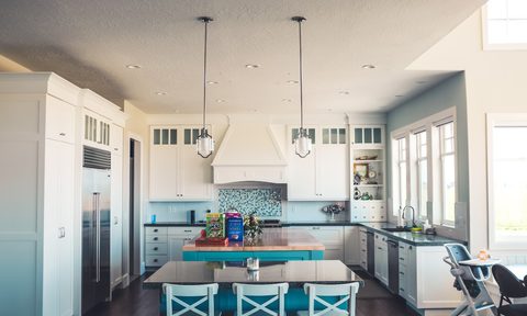 white-kitchen-with-blue-accents