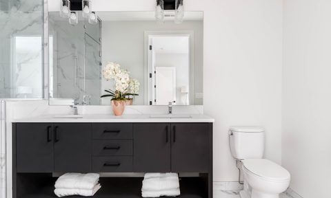 Sleek modern vanity