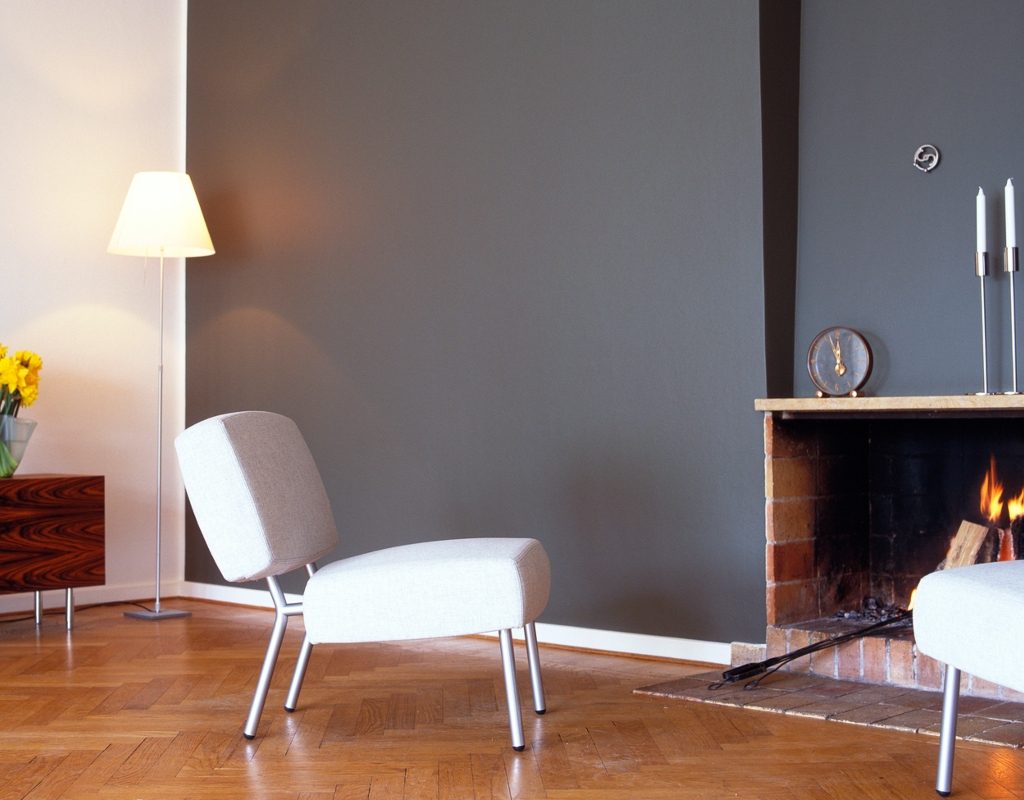 a simple and modern Scandinavian fireplace mantel decor