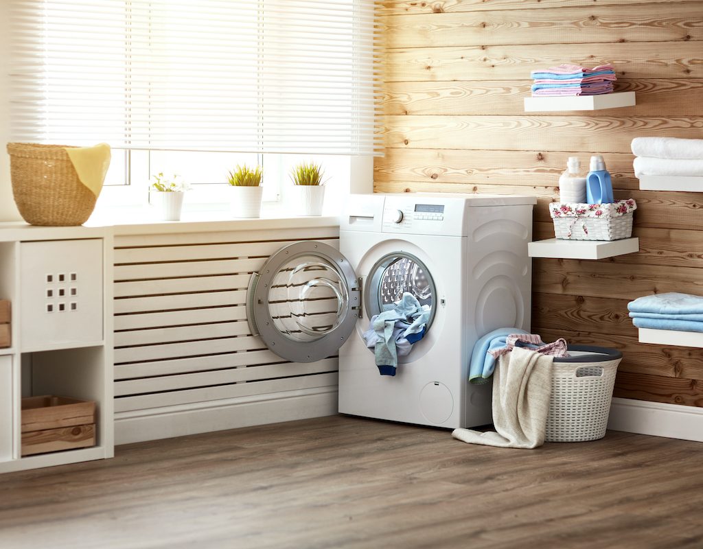 Interior of a laundry room with a washing machine