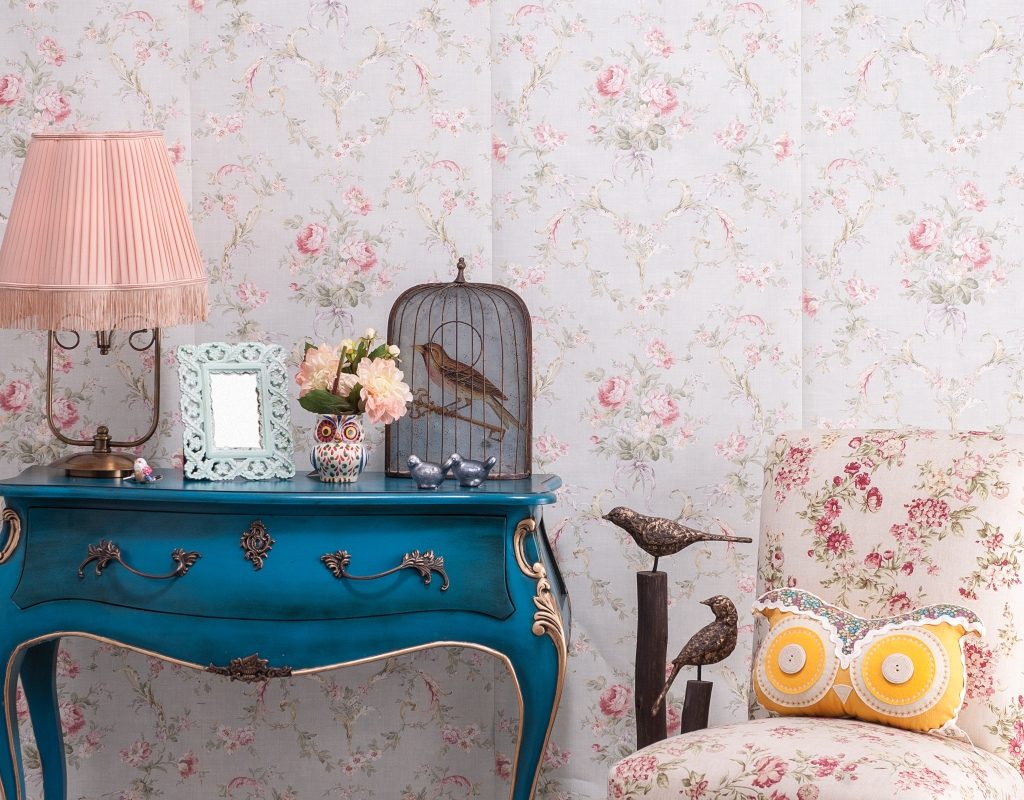 grandmillenial design with vintage floral wallpaper
