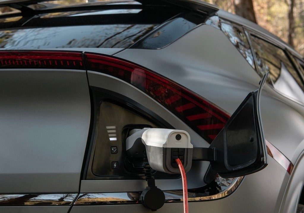 Kia EV6 2022 charging
