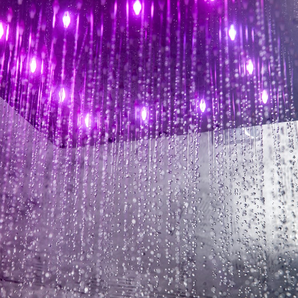 Rainfall Showerhead with chromotherapy lights