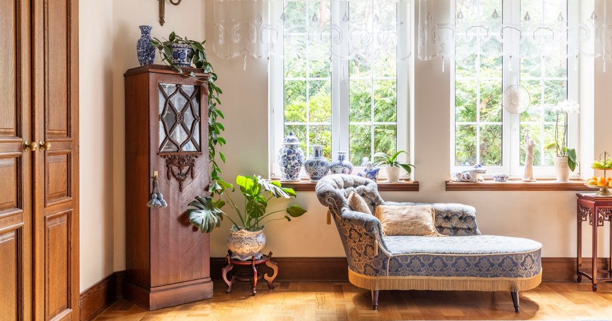 Best Places To Find Thrifted and Vintage Furniture Online | 21Oak