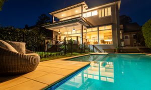 how to clean pool tiles