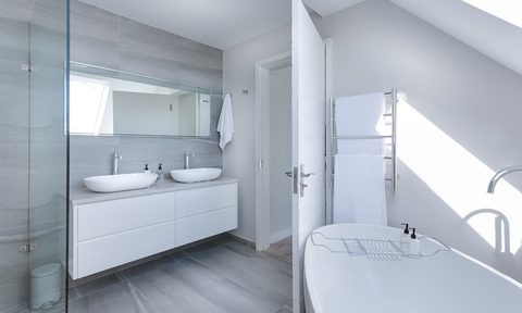 Modern minimalist bathroom with light colors