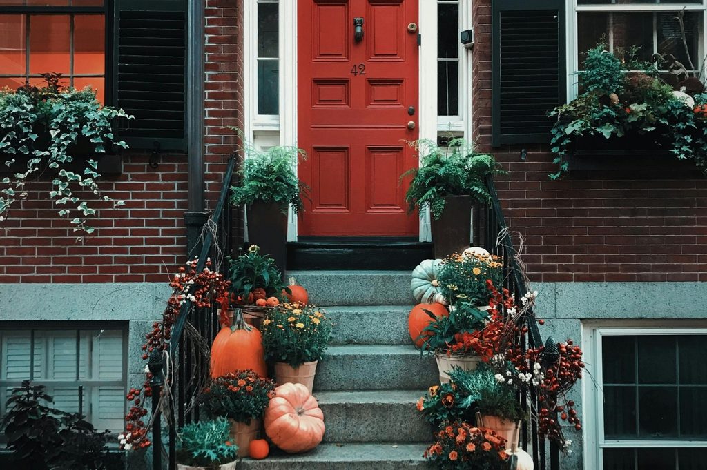 Fall decor on front steps