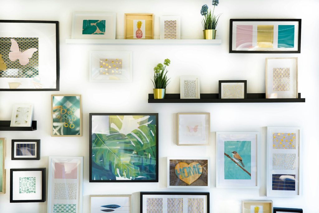 Gallary wall for home office ideas