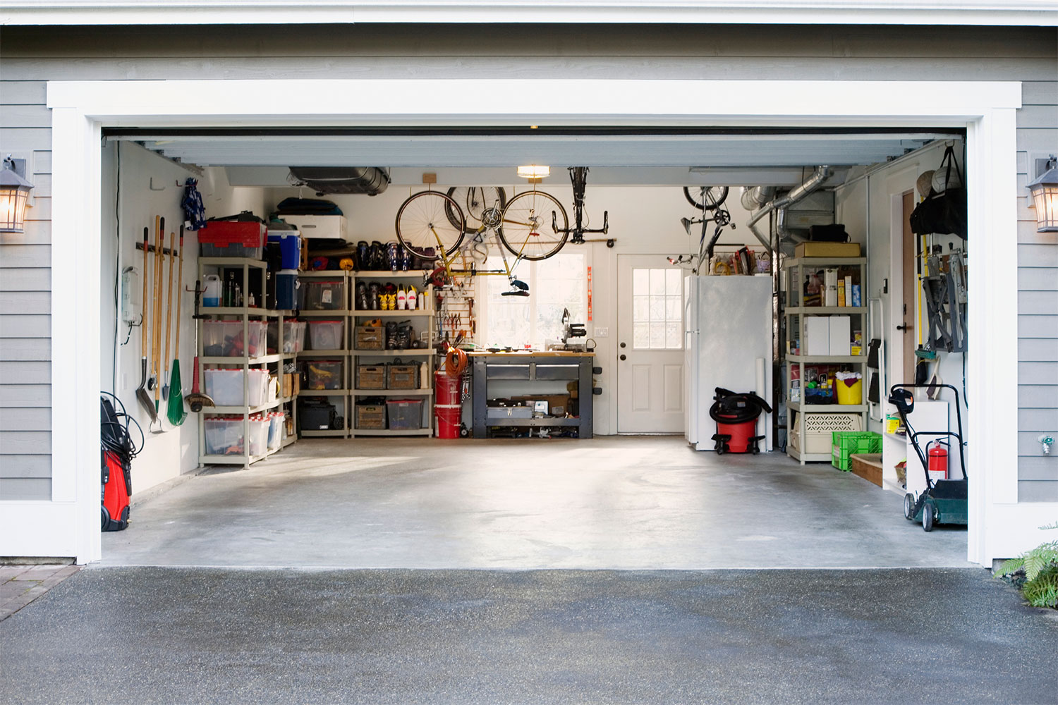 garage storage and organization