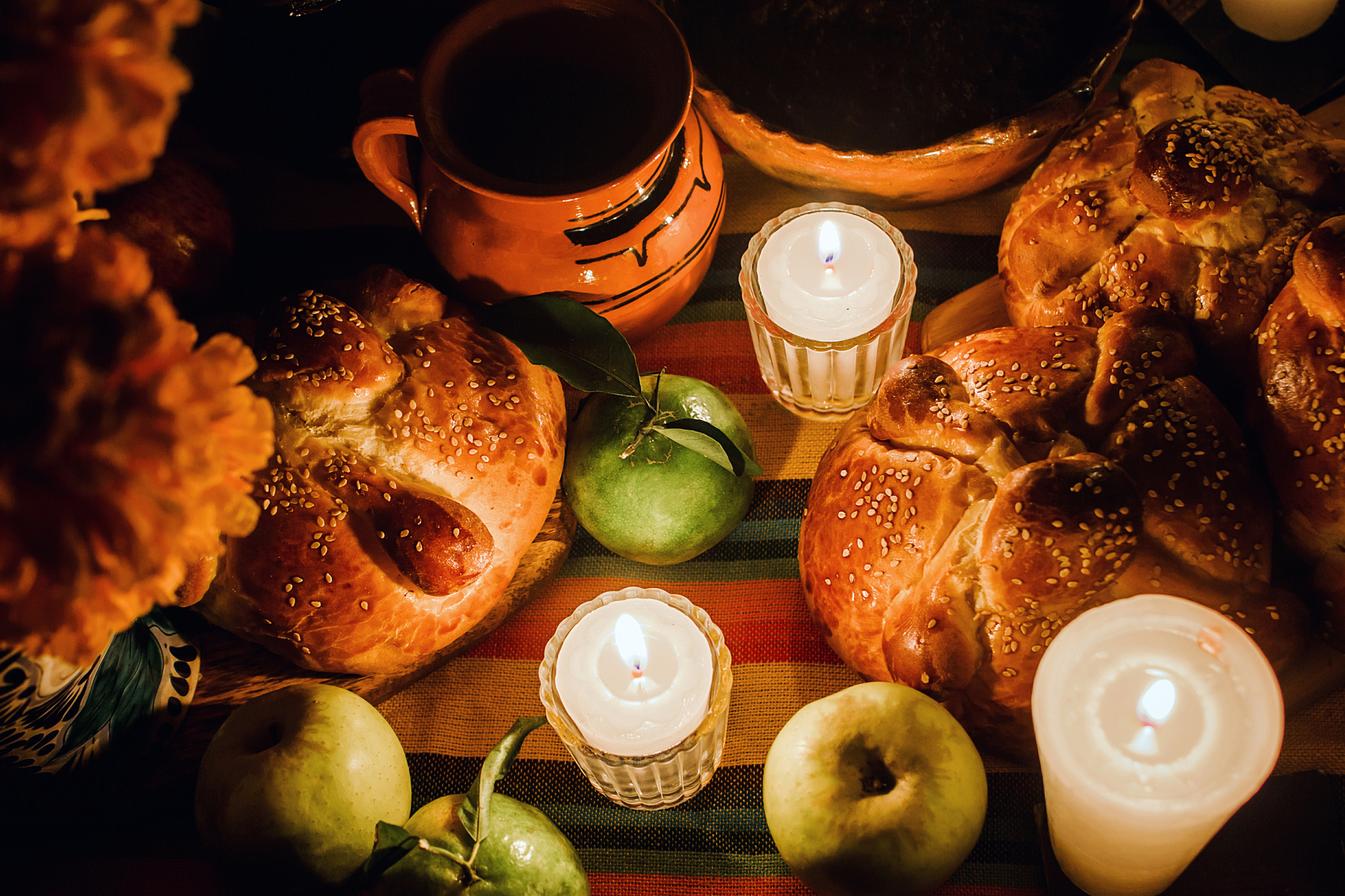 ofrenda with food offerings for dia de los muertos