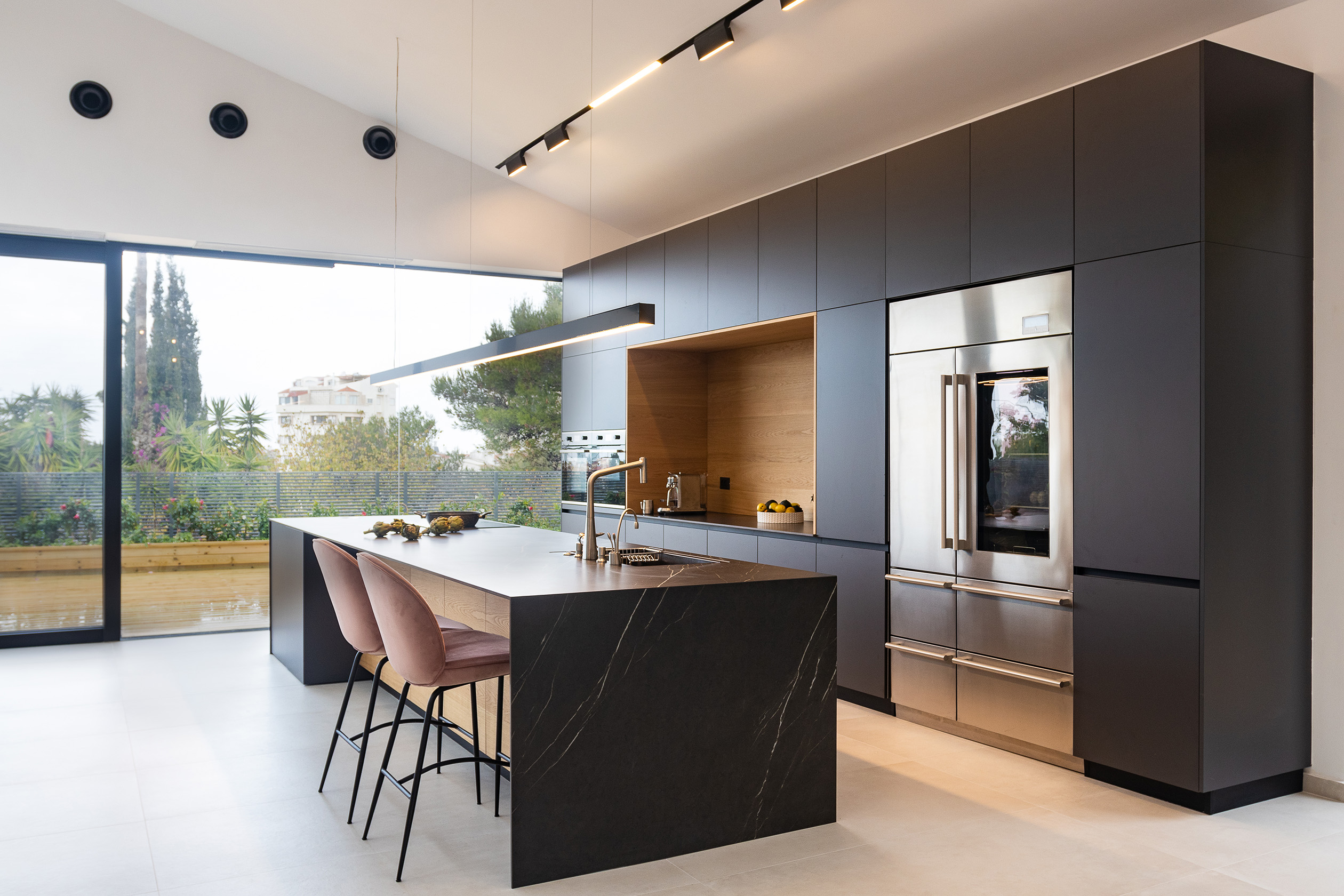 Modern kitchen with handleless cabinets