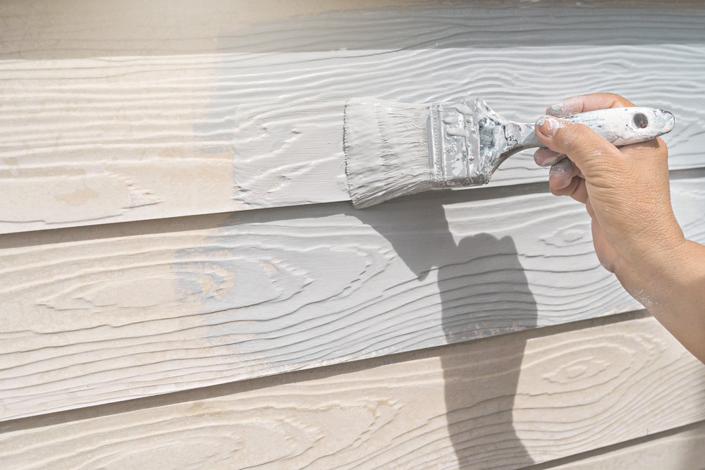 Painting exterior house white