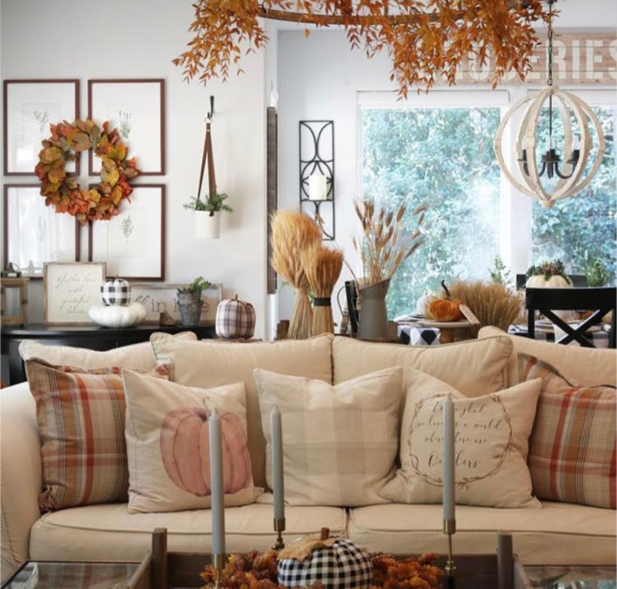 neutral fall living room decor