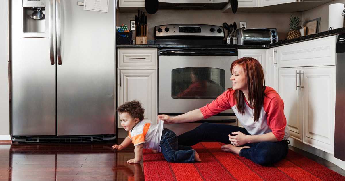 How to Flatten a Rug That's Been Folded 21Oak