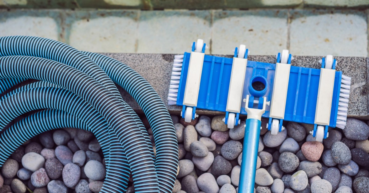 The best pool vacuums for aboveground pools to keep your water debris