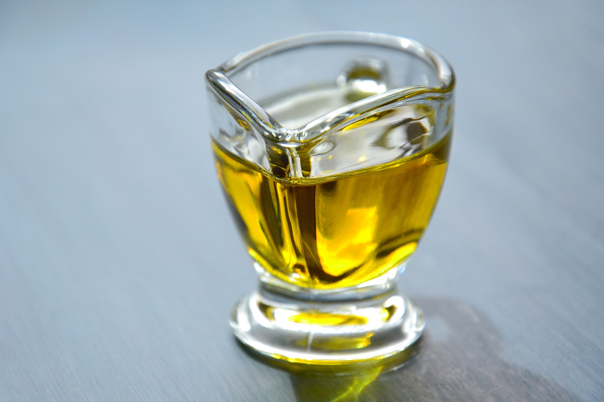 Olive oil in cup