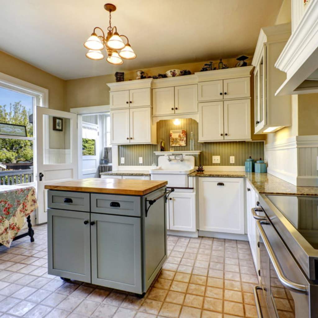 small mobile kitchen island in farmhouse kitchen
