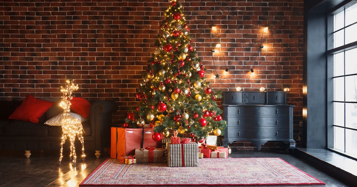 Is it time to take your Christmas tree down? 21Oak