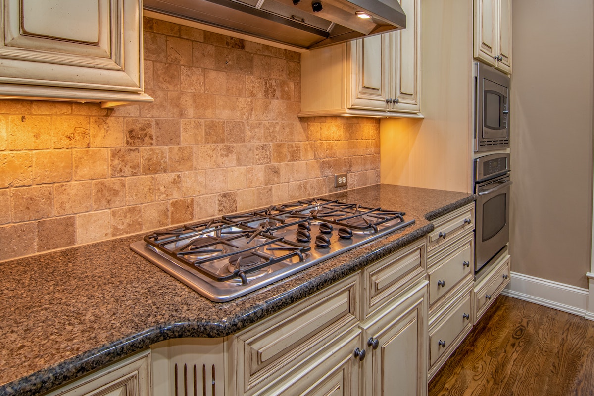 granite countertop kitchen