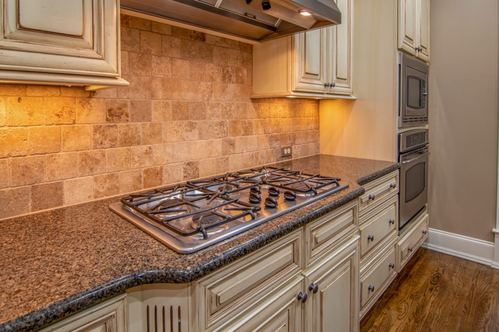 granite countertop kitchen