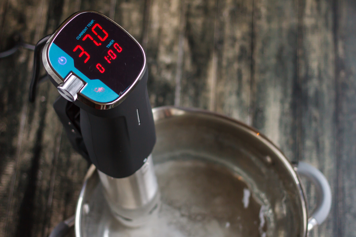 Sous vide emerged in water