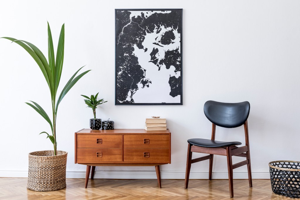 vintage midcentury room