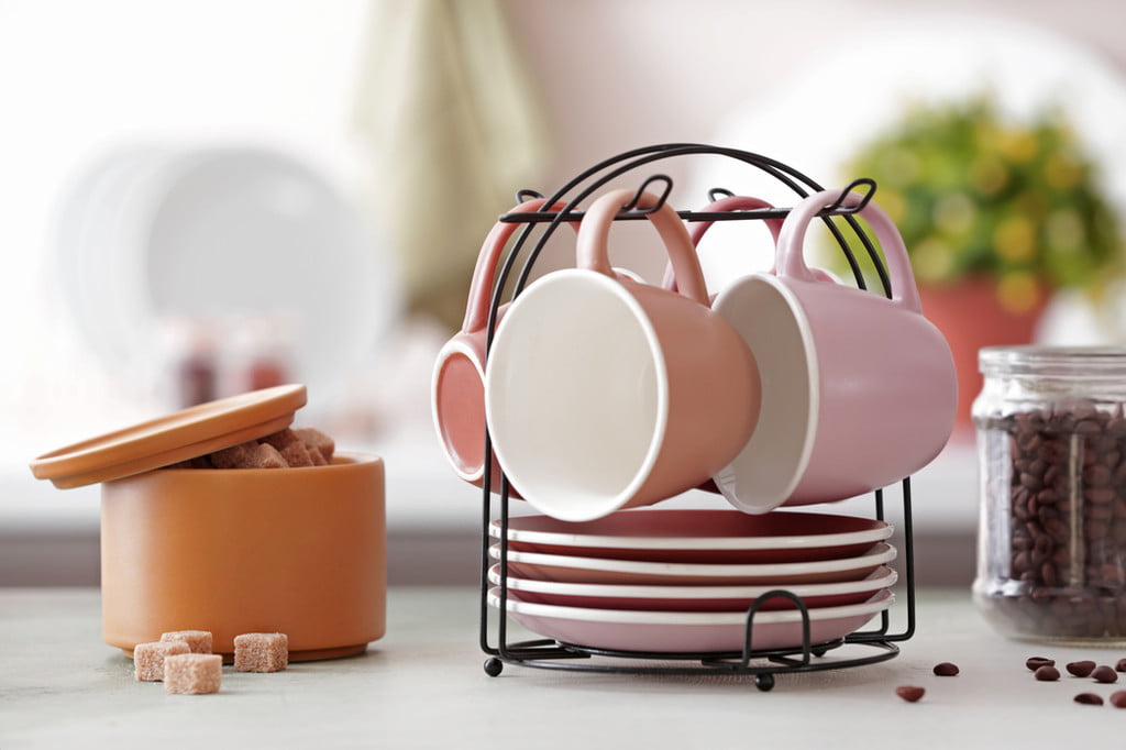 Coffee mug set with coffee accessories