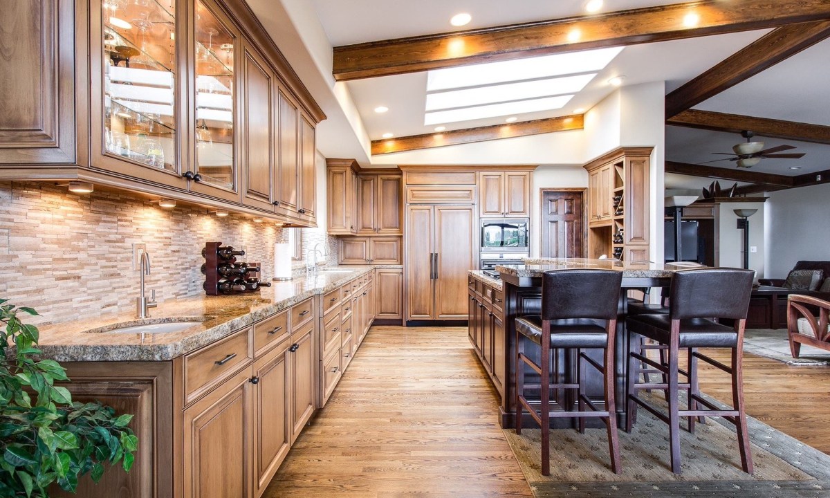 kitchen ceiling with beams