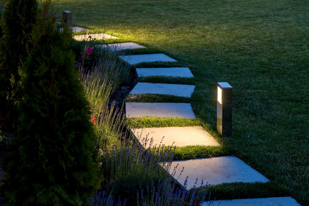 Outdoor square pathway with lighting