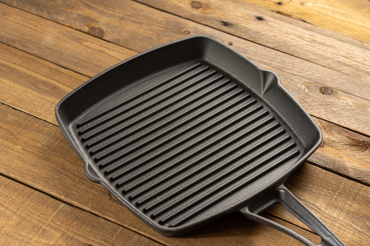 Hollywood bypass Eve This Is The Best Way To Clean A Cast Iron Grill | 21Oak