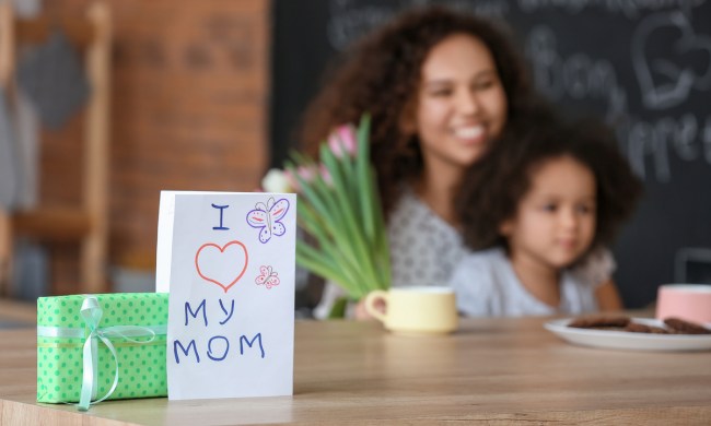 mothers day home gifts mom daughter giftcard