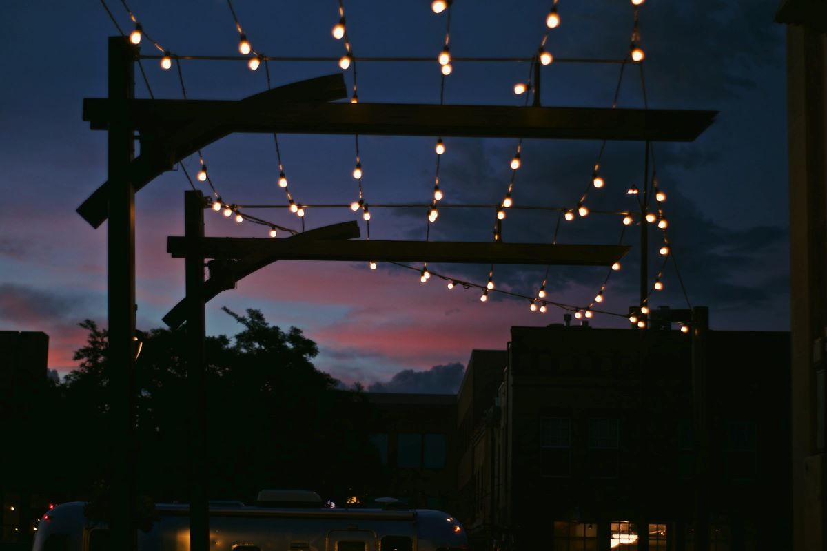 outdoor patio lighting