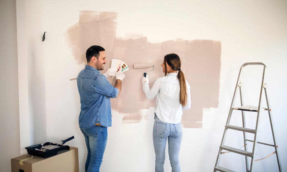 Satin vs. semigloss paint 21Oak