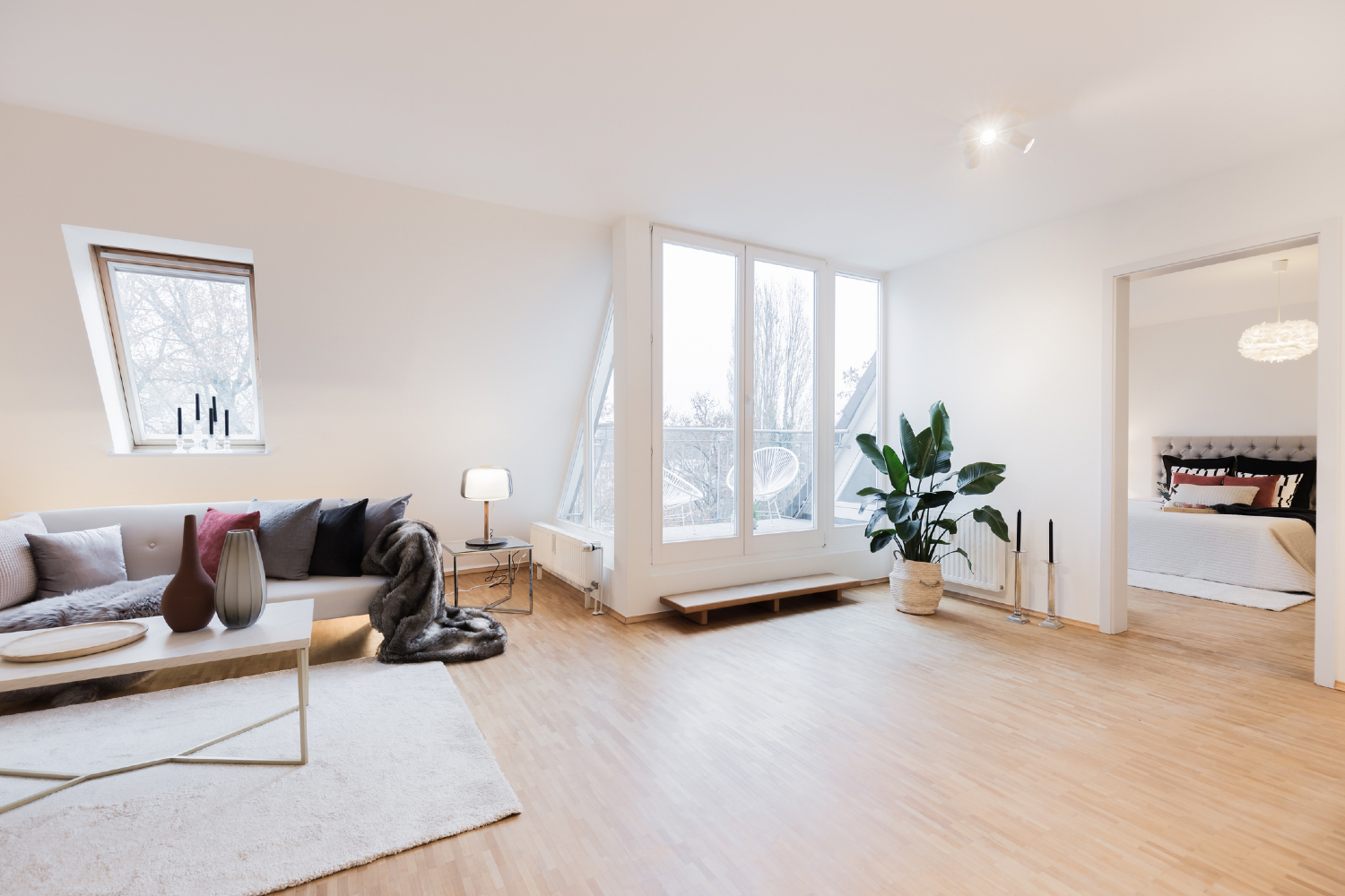 How to fill empty living room corners without looking like you're trying too hard | 21Oak