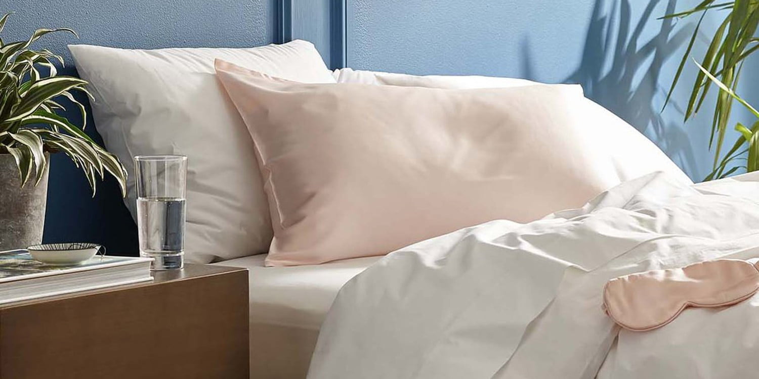 The Top 5 Silk Pillowcases of Summer 2020 and Why You Need One 21Oak