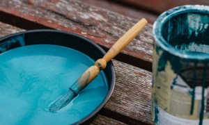 paint can-bowl-brush